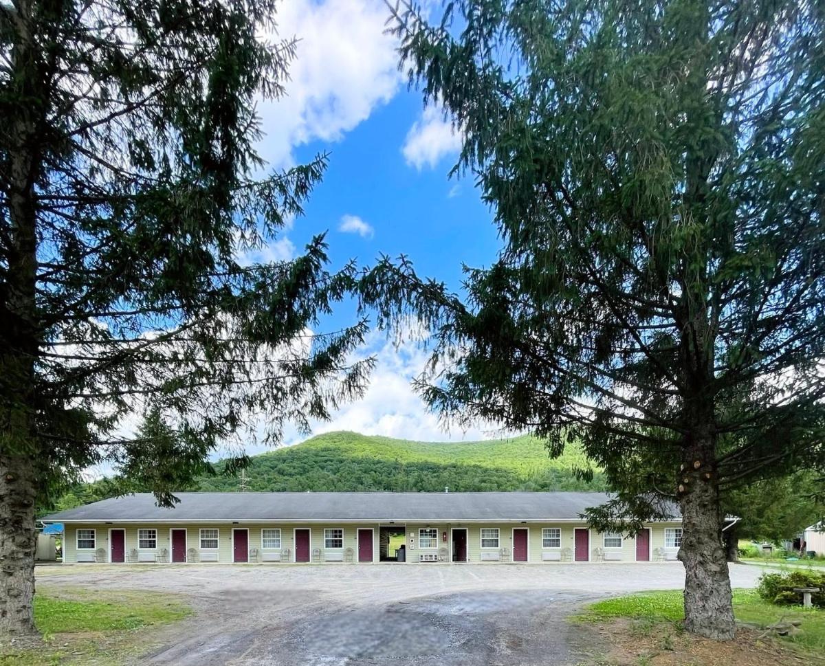 Coach Stop Motel Wellsboro Zewnętrze zdjęcie